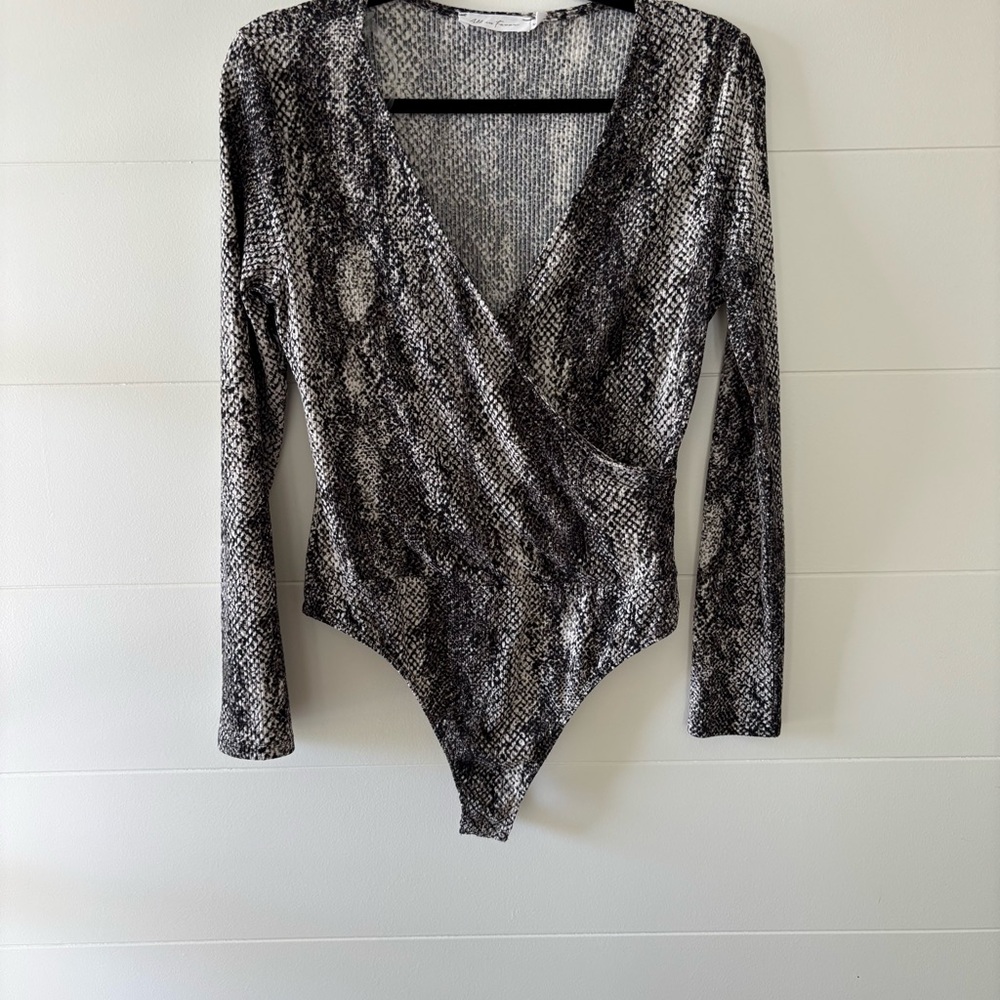 All in Favor Snakeskin Print Wrap Front Long Sleeve Bodysuit - Never Worn